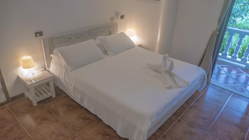 Lanterna Hotel Boracay Balabag  Ngoại thất bức ảnh