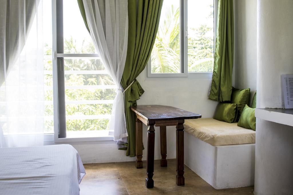 Lanterna Hotel Boracay Balabag  Ngoại thất bức ảnh